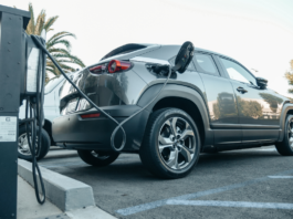 A Game-Changing EV Battery That Charges in 5 Minutes